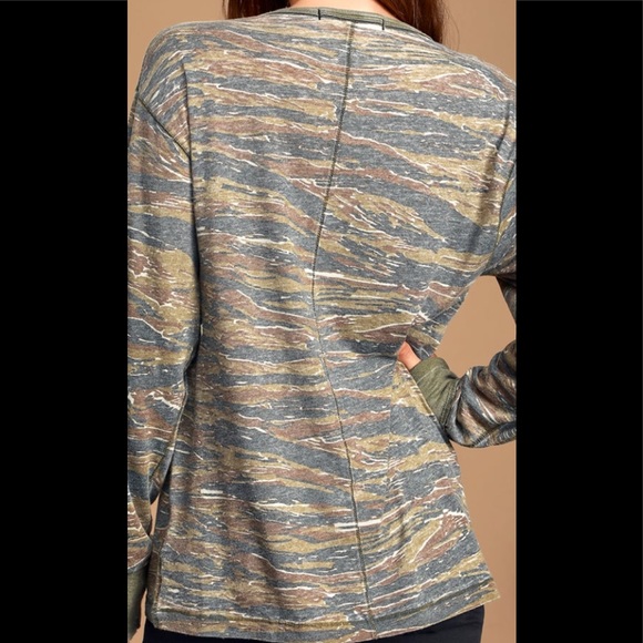 NWT Free people camo  long sleeve tee - Picture 3 of 8